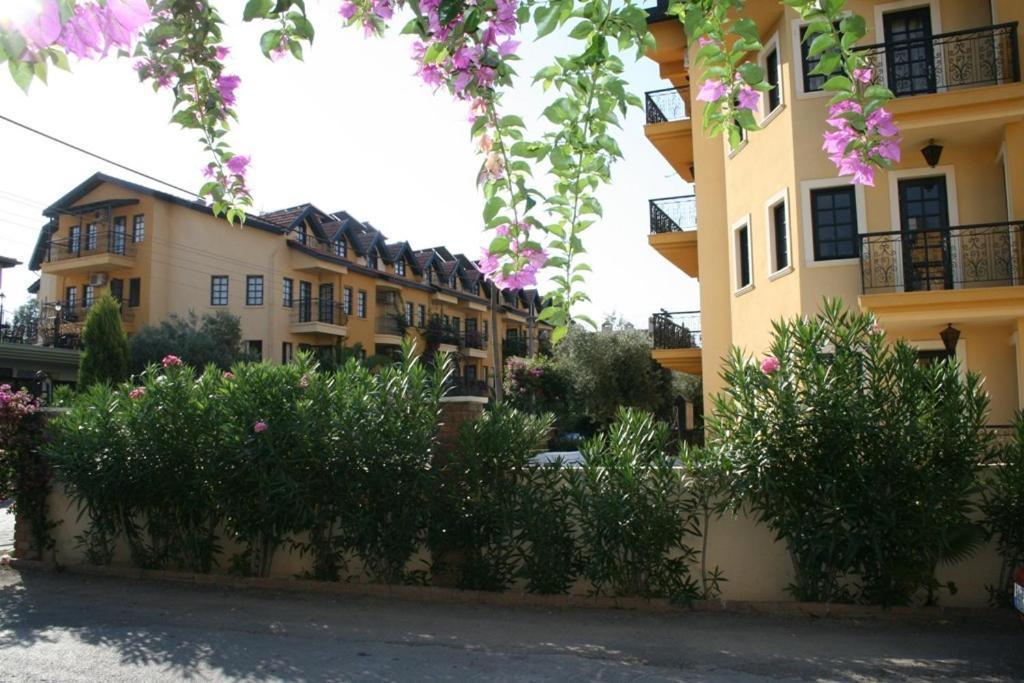 T&G Apartments Marmaris Exterior foto